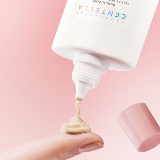 Skin1004 Madagascar Centella Poremizing Velvet Finish Αντηλιακό Προσώπου SPF50+ με Χρώμα 50ml