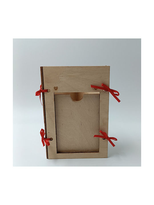 ToXylo Frame Wooden Heart Shaped with Beige Frame