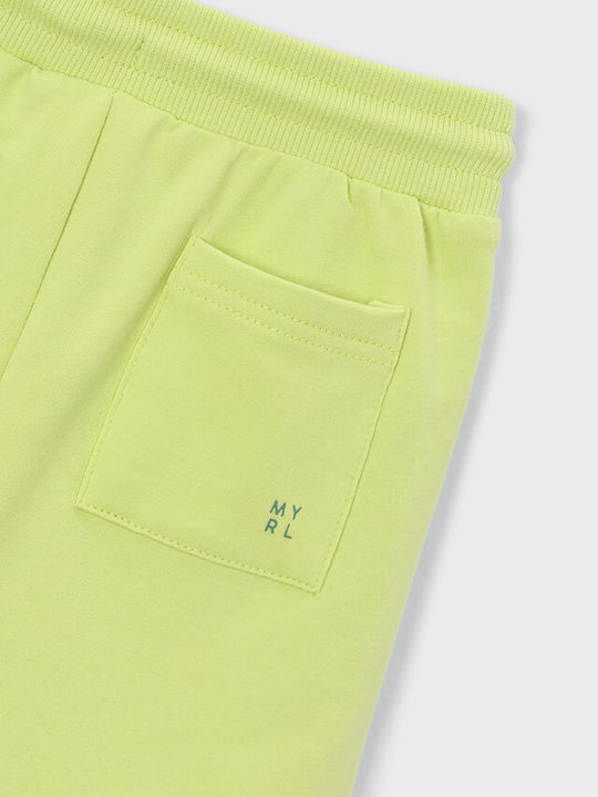 Sport Kinder Shorts & Bermudas Grün