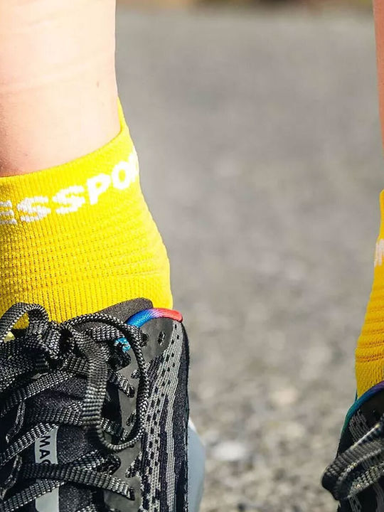 Compressport Pro Racing Socks V4.0 Running Socks Green 1 Pair