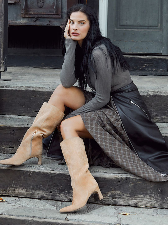 Suede Women's Boots with Zipper Beige