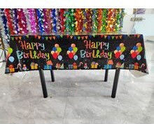 Husă De Masă Alista Home Folie Happy Birthday Balon Imprimat 137 X 183 Cm Neagră