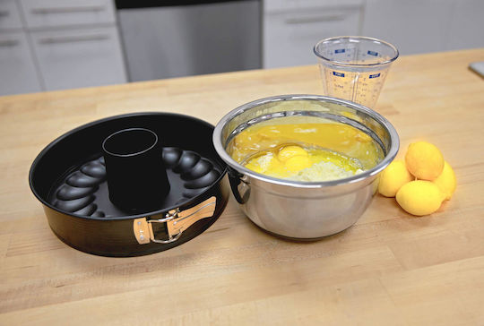 Kuchenprofi Stainless Steel Mixing Bowl with Diameter 20cm.