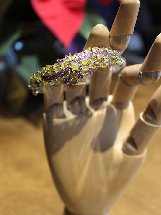 Songea Silberarmband Mit Natürlichen Gelben Saphiren Und Rubinen