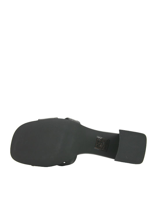 Leather Mules with Low Heel in Black Colour