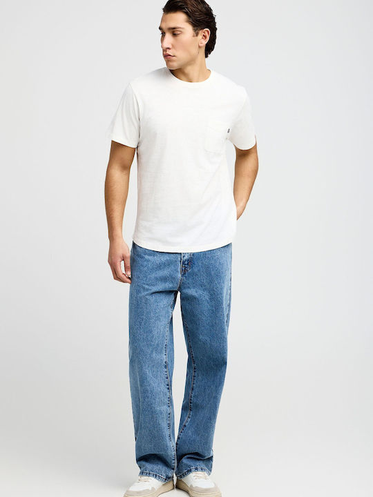 T-shirt White