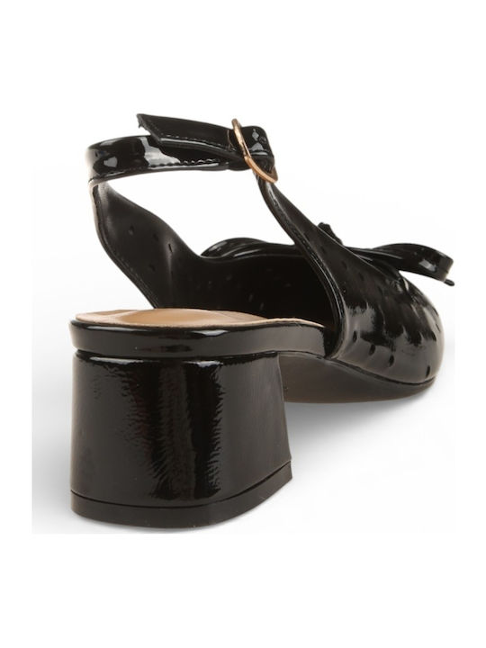 Heels with Strap Black