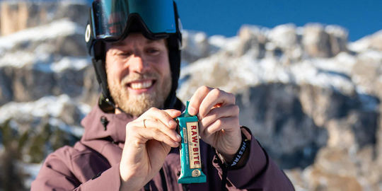 Raw Bite Proteinriegel mit Geschmack Pistazie & Karamell 50g