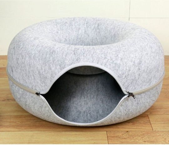 Гнездо Котка Сив