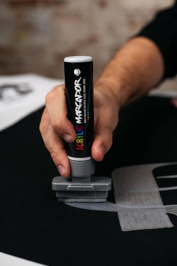 Montana Colors Marker Acrilic Roșu 1mm