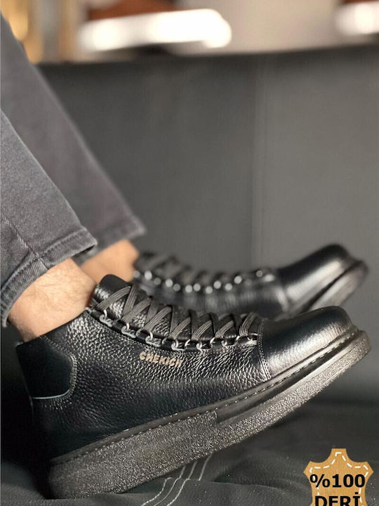 Lässige Herrenstiefel aus Leder in Schwarz