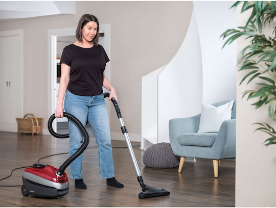 Nilfisk Select Vacuum Cleaner 450W Bagged 3.1lt Red
