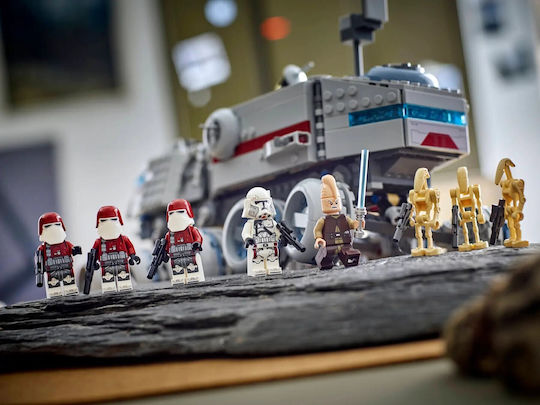 LEGO Star Wars Republik Juggernaut Für 9+ Jahre 813 Stück