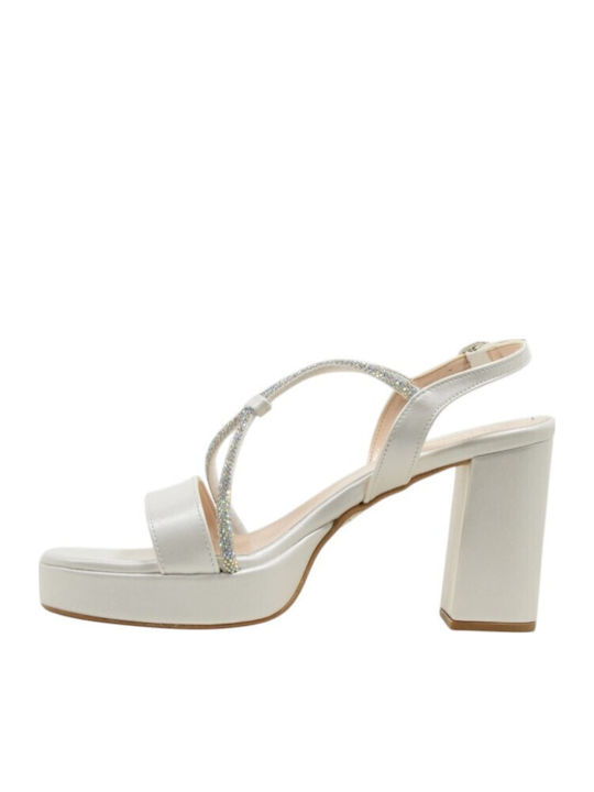 White Sandals 6705+White