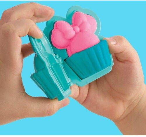 Hasbro Play-Doh Plasticine - On-the-Go Game for Ages 3+