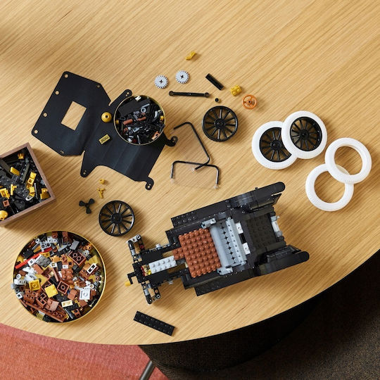 LEGO Icons Ford Model T За 18+ Години 1060 Бройки