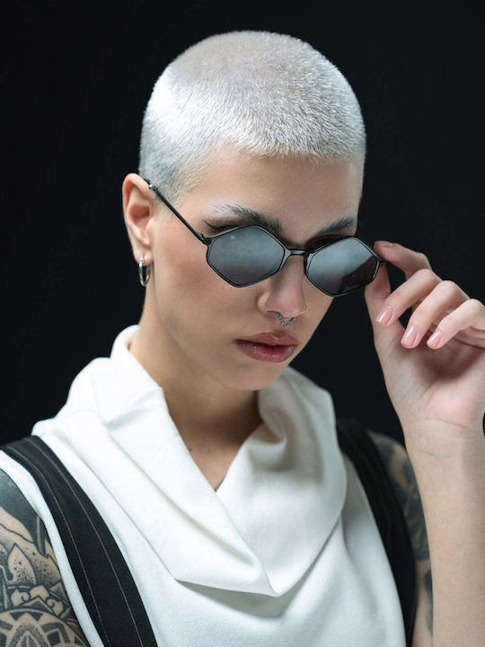 Red Raven Tokyo Unisex Sunglasses with Black Horn-Rimmed Frame and Black Polarized Lens rd-000080-BLACK-55339387486542