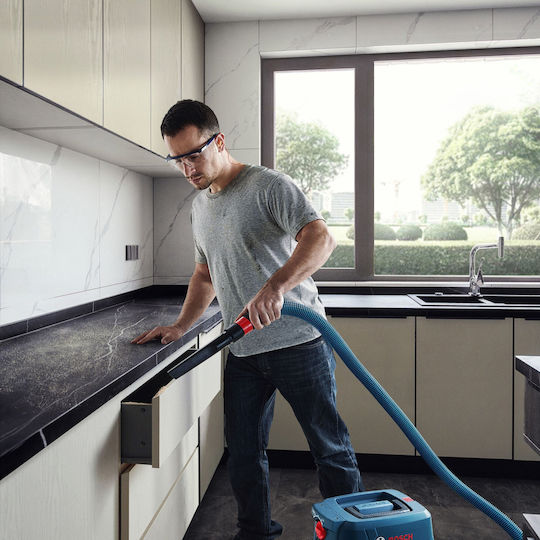 Bosch Gas 15 Professional Staubsauger Flüssigkeiten / Feststoffe 1100W mit Kunststoff Behälter 10Es