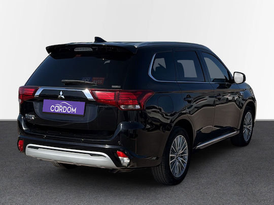 Mitsubishi Motors Outlander 2.4 PHEV Instyle Navi Plus Auto 4WD PHEV (Plug In) '20