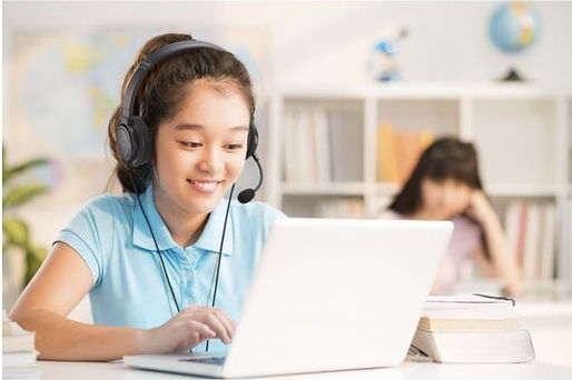 Kensington Classic EQ On Ear Multimedia Headset with Microphone and USB-C Connectivity