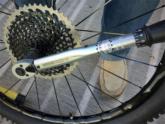 Pedro's Torque Wrench 3/8" Drive 80-80 Nm Torque with 35cm Length