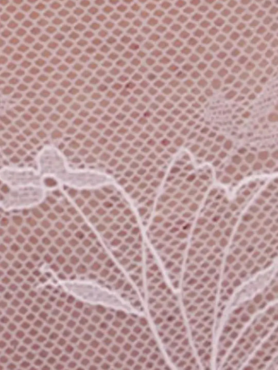 Women's Lace Seamless White String