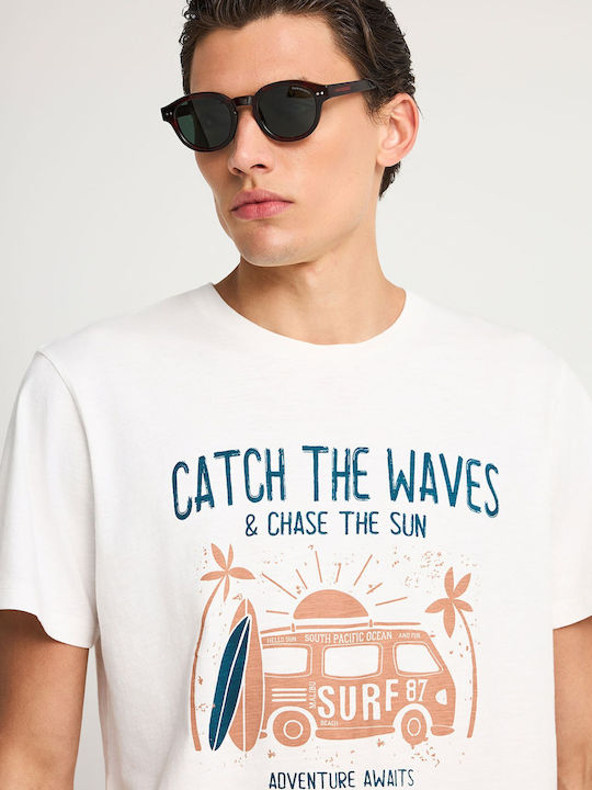 T-shirt White