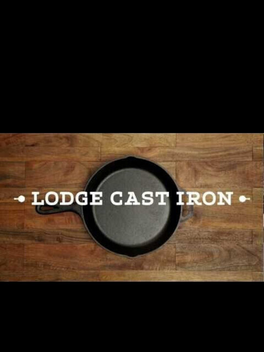 Lodge Cast Iron Pan with Lid with Non-Stick Coating 26cm