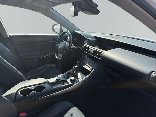 Lexus IS300h Executive '20