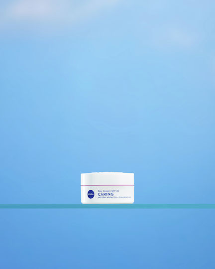 Nivea Caring 48ωρη Ενυδατική Κρέμα Προσώπου Ημέρας με SPF30 με Υαλουρονικό Οξύ 50ml