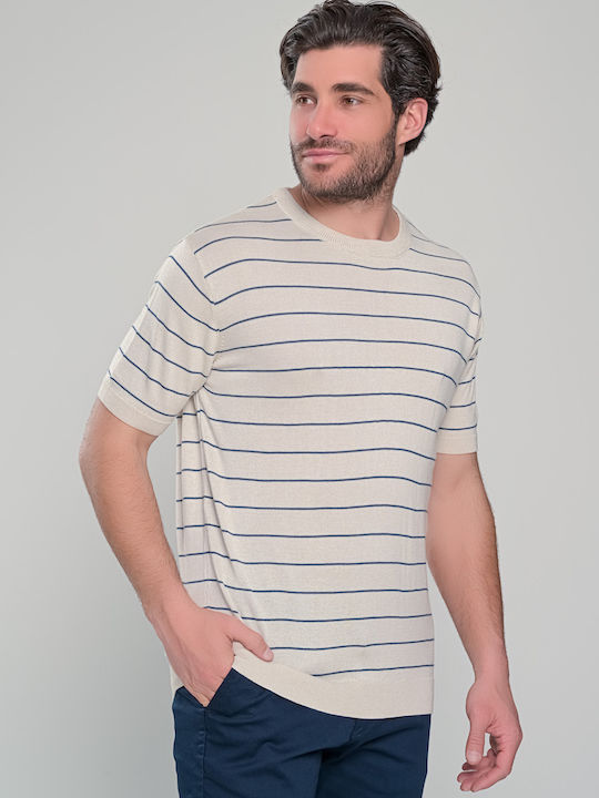 Beige T-shirt