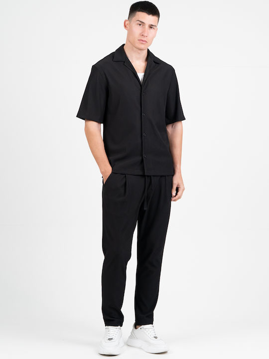 Short Sleeve Shirt in Regular Fit Black