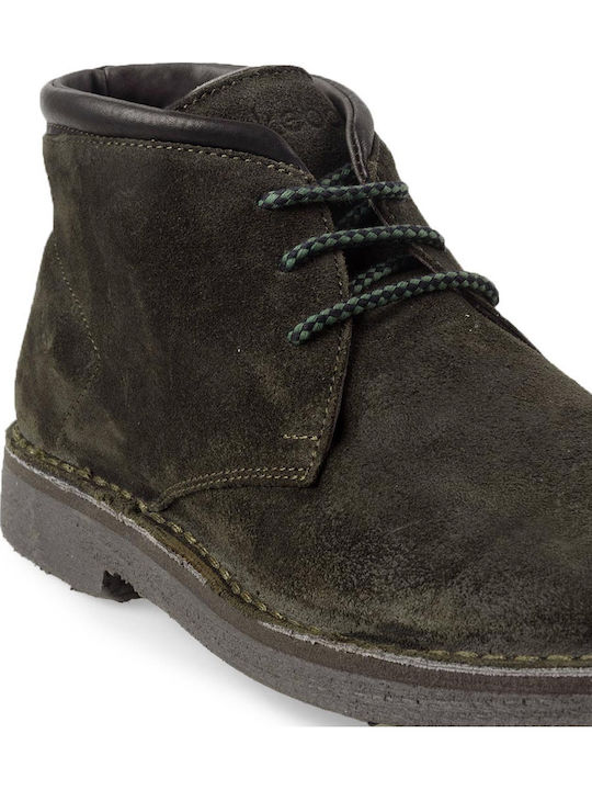 Grüne Herrenstiefel
