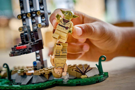 LEGO Star Wars Coliba Lui Yoda și Antrenament Jedi pentru 8+ Ani 440 Bucăți