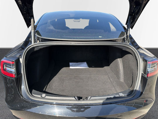 Tesla Model 3 Long Range '22