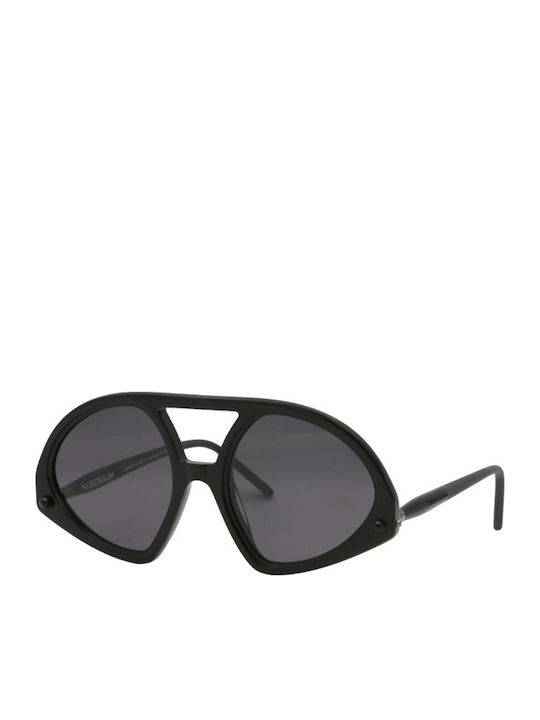 Kuboraum P31-bk Unisex Sunglasses with Black Horn-Rimmed Frame and Black Lens