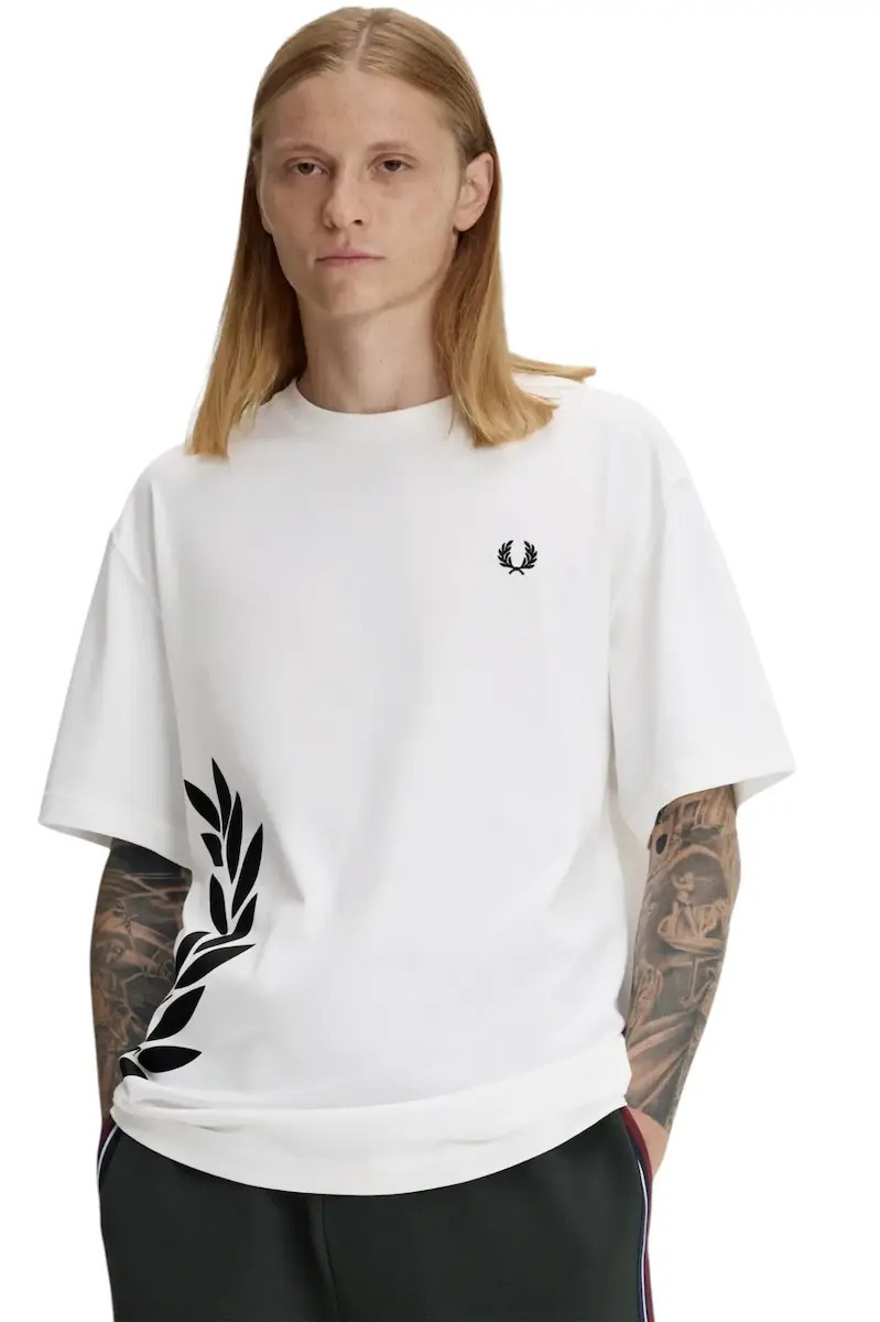 【希少】 FRED PERRY Jamie Reid ポロシャツ 40 ホワイト FRED PERRY ポロシャツ England製 ホワイト 鹿子素材 40 - メルカリ
