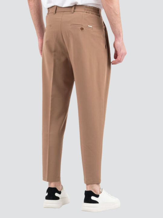 Elastic Trousers in Regular Fit Cinnamon