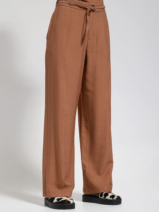 Women's High Rise Pantaloons in Slim Fit Camel