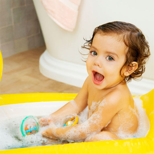 Munchkin Float And Play Bubbles Bath Balls for 3++ Months (Various Designs/Assortment of Designs) 2pcs