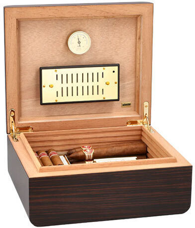 Adorini Novara Deluxe Увлажнител на цигари 68 с Хигрометър 29смx29смx12.2смсм.