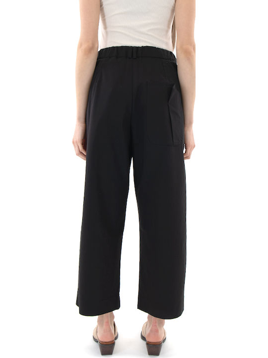 MY T Women's High Rise Fabric Capri Trousers Black MY T Women's High Rise Fabric Capri Trousers Black
