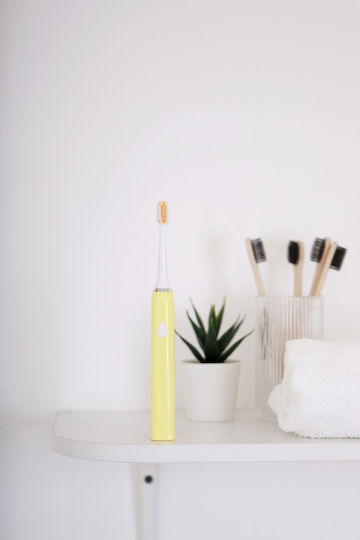 Sonic Electric Toothbrush Battery RZ051-YELLOW Yellow