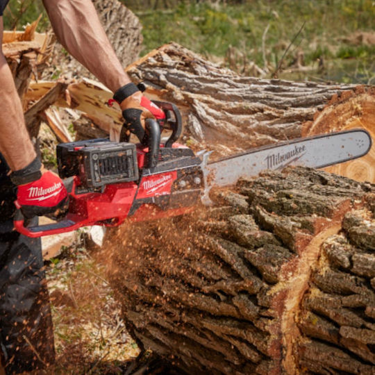 Milwaukee M18 Fuel F2chs500 Battery Chainsaw Solo 18V 9.2kg with Blade 50cm