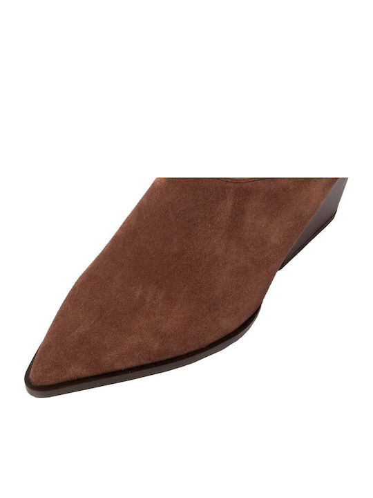 Mules with Heel in Brown Colour