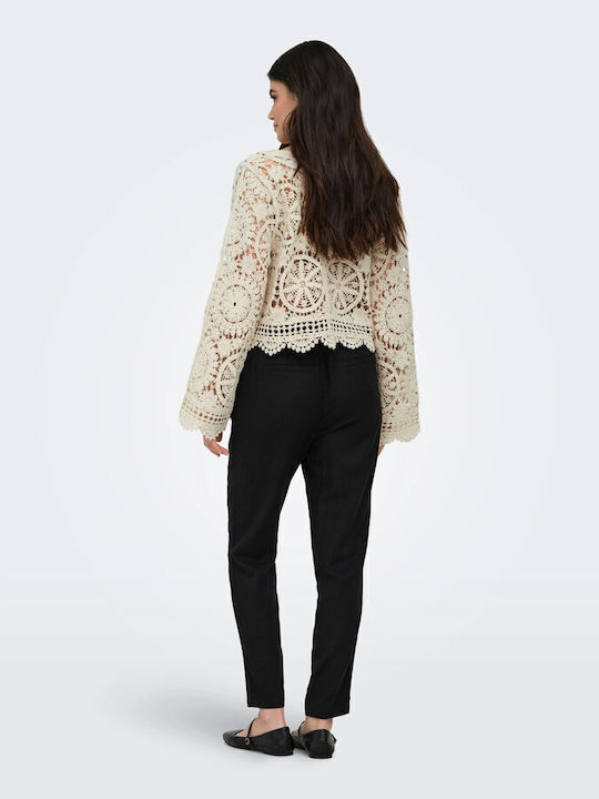 Kurze Gestrickte Damen Strickjacke in Beiger Farbe