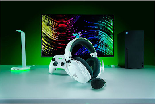 Razer BlackShark V3 Pro Wireless Over Ear Gaming Headset with 3.5mm / Bluetooth / USB Connection White for PC / XBOX