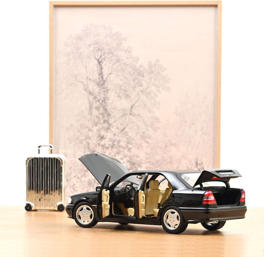 Mercedes-Benz C36 AMG Car Model Obsidian Black Metallic 1993 1:18