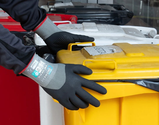 Nitrile Gloves Dotted Cofra Phoenix Fit