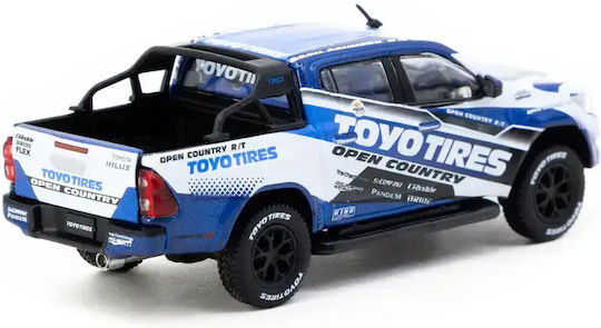 Model Mașină Toyota Hilux Anvelope Toyo Scara 1:64 Tarmak Works